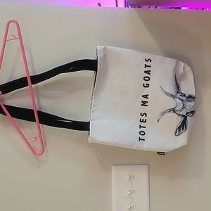 Tote bag